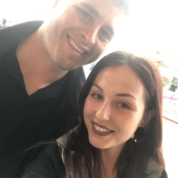 Meet your Posher, Ruth - Picture 1 of 1